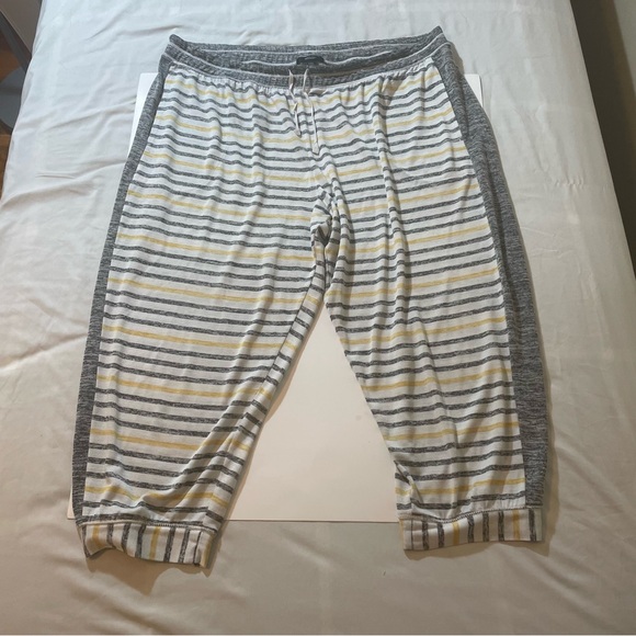 Simply‎ Vera Vera Wang Women’s Gray and Cream Knit Jogger Pants Pajamas SZ XXL - Picture 1 of 7
